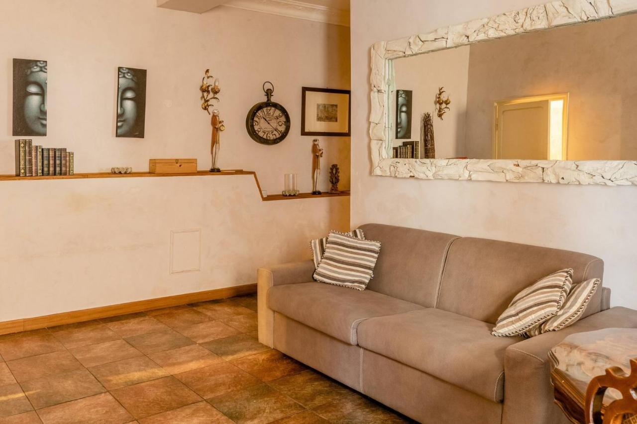 Rome Right In The Ancient Historical Center Two Bedrooms Two Bath, Up To 6 Pax Ngoại thất bức ảnh