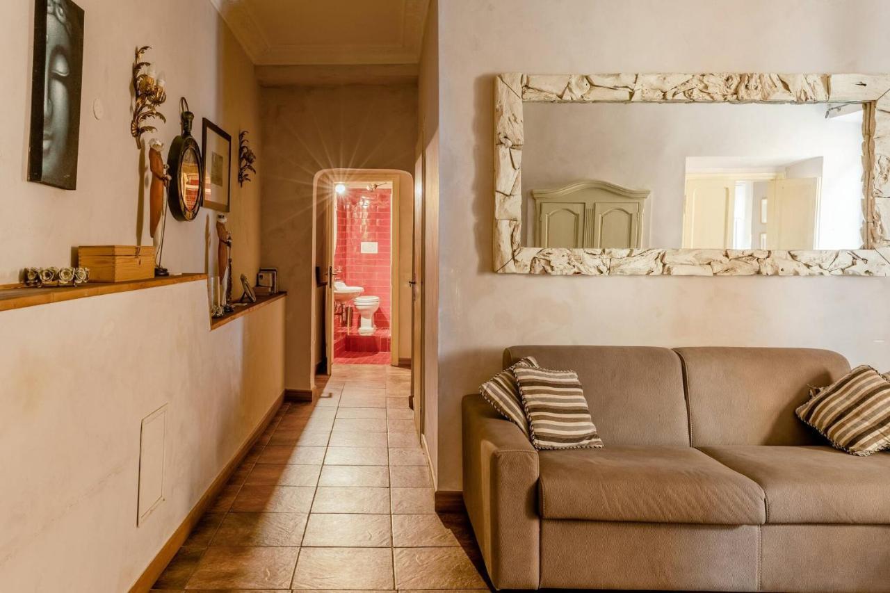 Rome Right In The Ancient Historical Center Two Bedrooms Two Bath, Up To 6 Pax Ngoại thất bức ảnh