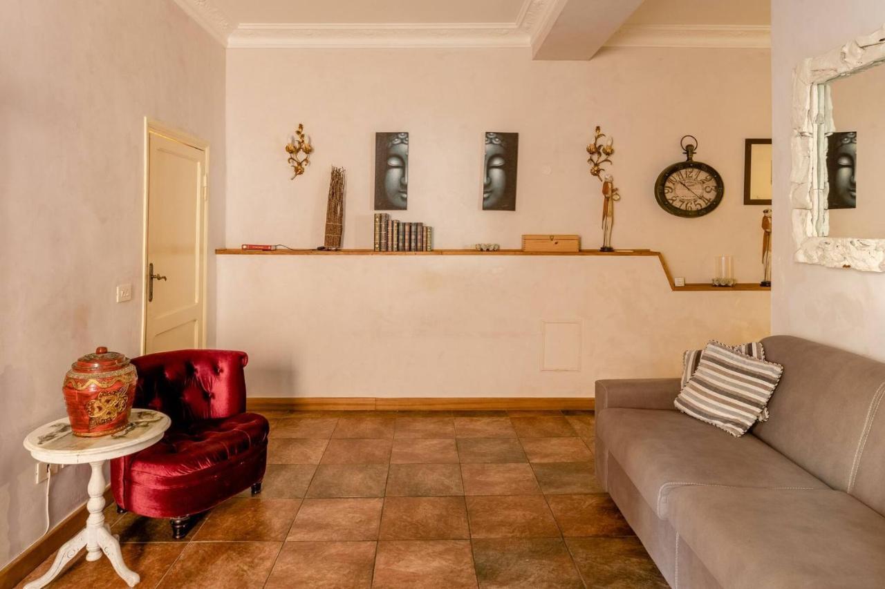 Rome Right In The Ancient Historical Center Two Bedrooms Two Bath, Up To 6 Pax Ngoại thất bức ảnh