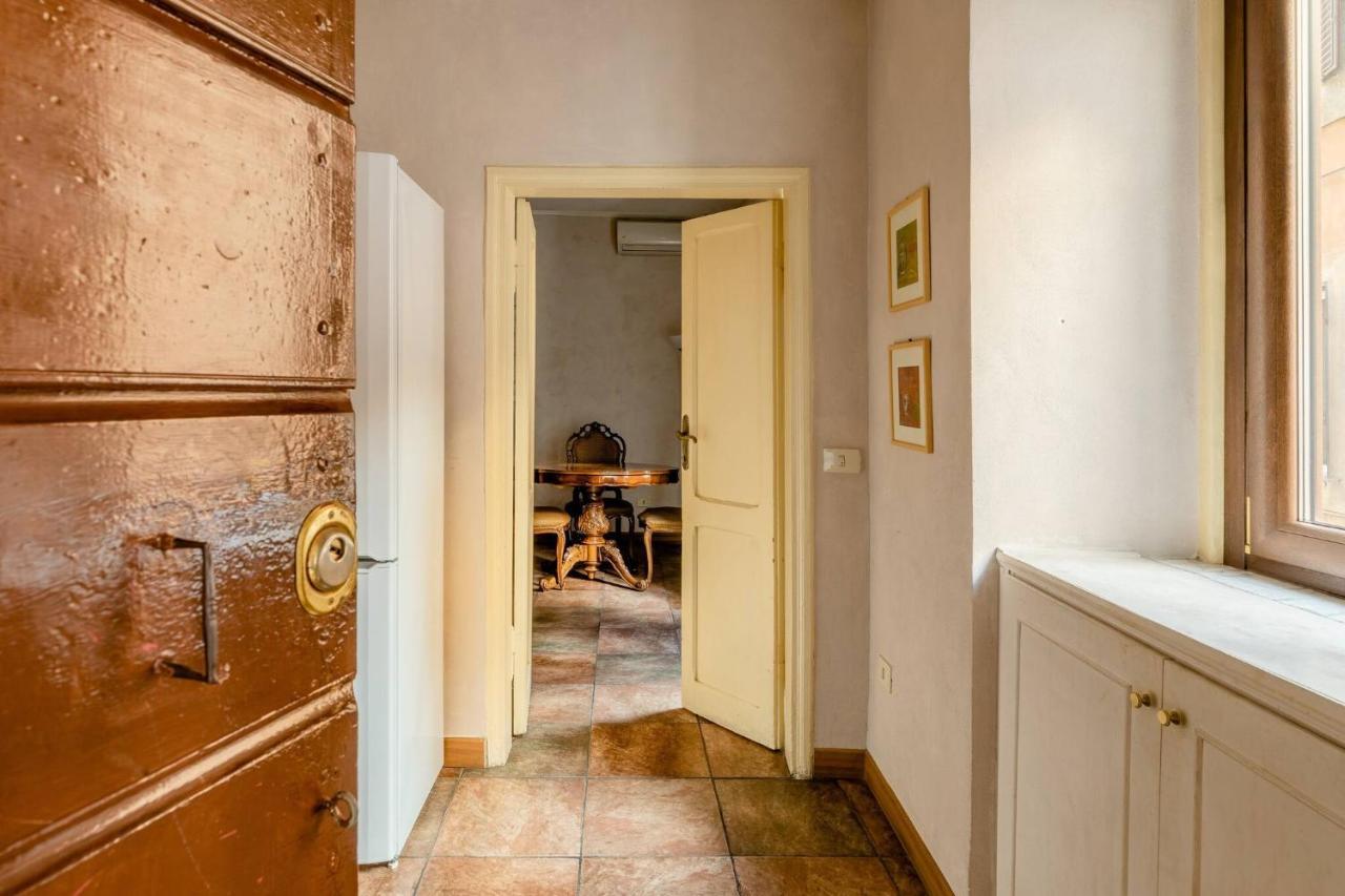 Rome Right In The Ancient Historical Center Two Bedrooms Two Bath, Up To 6 Pax Ngoại thất bức ảnh